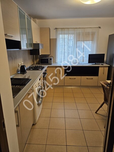 Ion Mihalache, Str. Turda,la 1 km Arcul de Triumf, renovat, bloc reabilitat